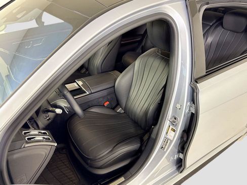 Used 2023 Mercedes-Benz S 500 4MATIC w/ AMG Line image 14