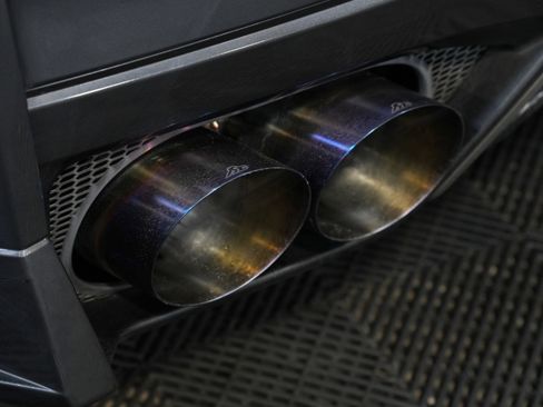 Used 2019 Nissan GT-R image 17