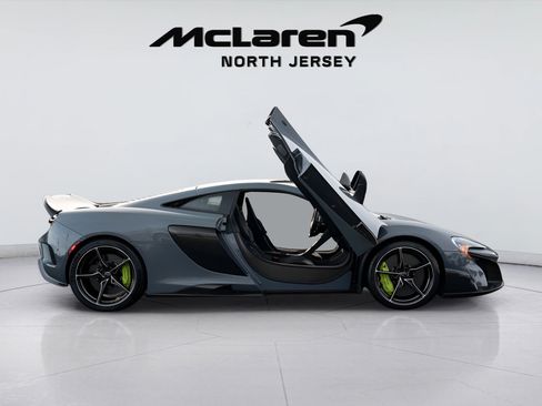 Used 2016 McLaren 675LT Coupe RWD image 13