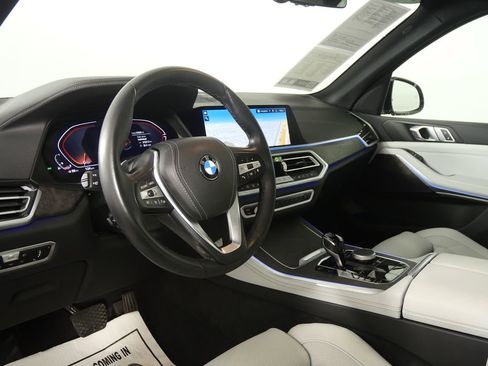 Certified 2023 BMW X5 sDrive40i w/ Premium Package image 12
