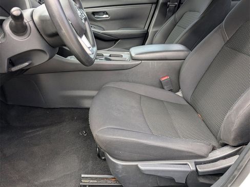 Used 2023 Nissan Sentra S image 14