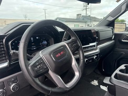 Used 2024 GMC Sierra 1500 Elevation RWD image 10