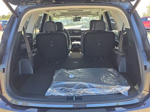 New 2025 Kia Telluride S image 12