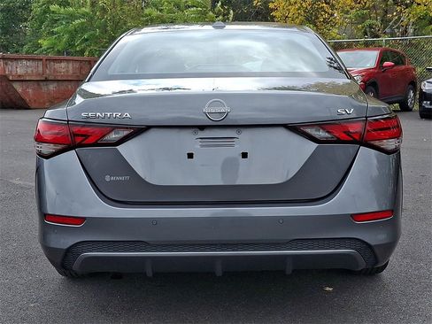 Used 2024 Nissan Sentra SV image 5
