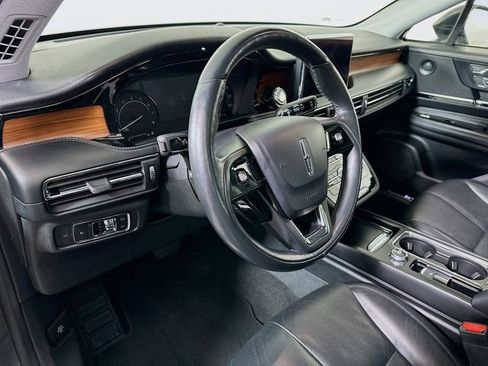 Used 2020 Lincoln Corsair Reserve w/ Elements Package image 11