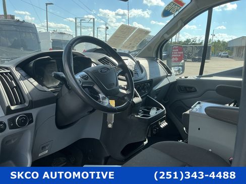 Used 2016 Ford Transit 250 130 Low Roof RWD image 20