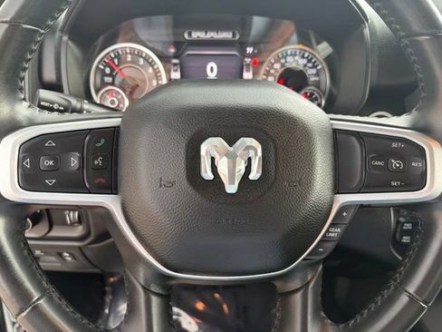 Used 2022 RAM 1500 Big Horn AWD/4WD image 18