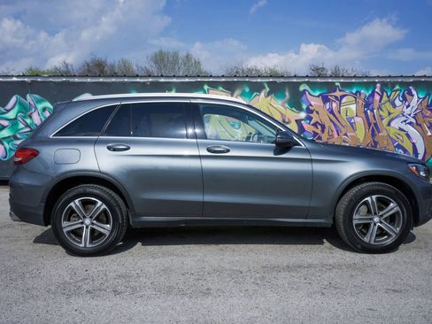 Used 2016 Mercedes-Benz GLC 300 image 6
