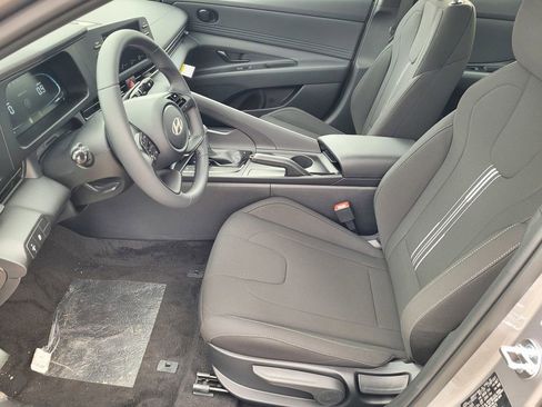 New 2026 Hyundai Elantra Sport image 8