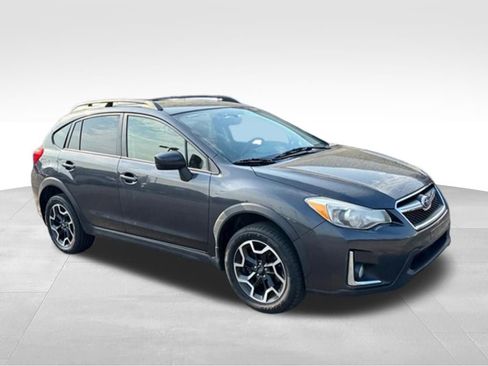 Used 2016 Subaru Crosstrek 2.0i Premium w/ Popular Package #2 image 7