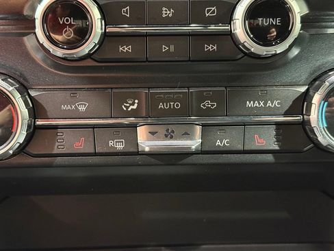 Used 2022 Ford F150 XLT w/ Equipment Group 302A High AWD/4WD image 27