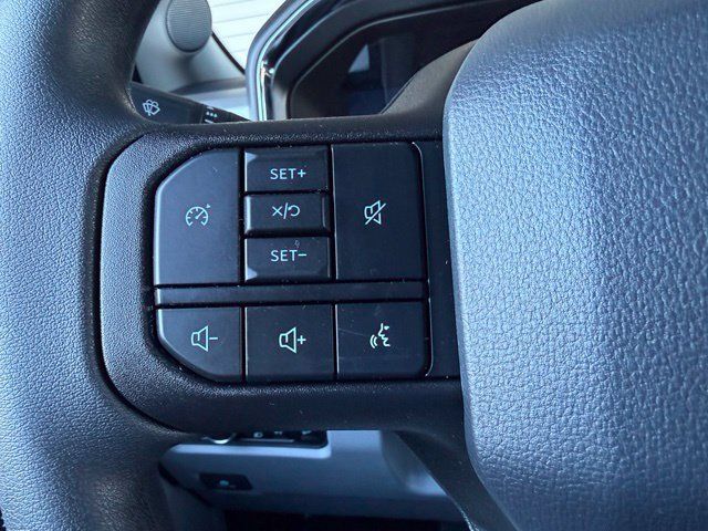 New 2026 Ford F350 XLT w/ XLT Premium Package AWD/4WD image 18