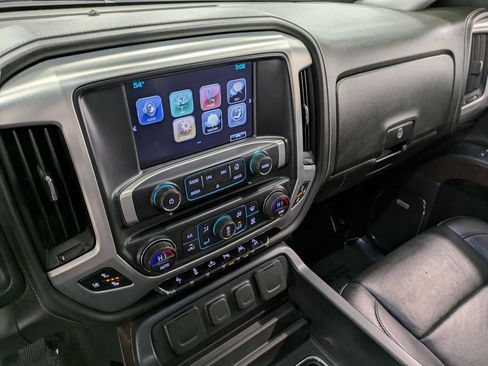 Used 2018 GMC Sierra 1500 SLT image 11