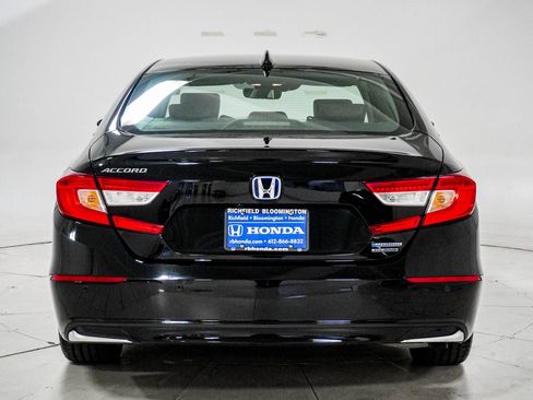 Used 2022 Honda Accord Touring image 7