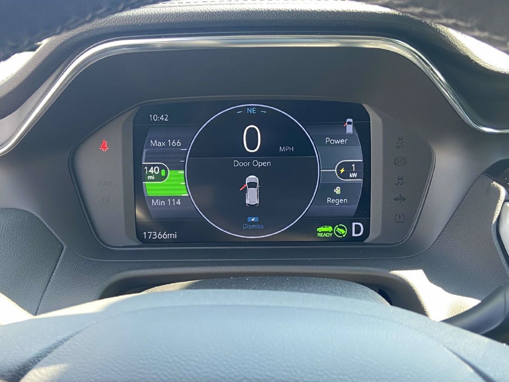 Used 2023 Chevrolet Bolt EUV LT w/ Comfort Package FWD image 37