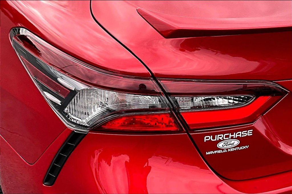 Used 2021 Toyota Camry SE FWD image 25
