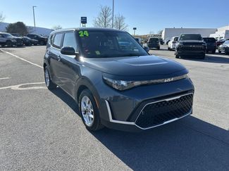 Used 2024 Kia Soul LX w/ Option Group 015 video 1