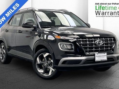 Certified 2026 Hyundai Venue SEL FWD image 1