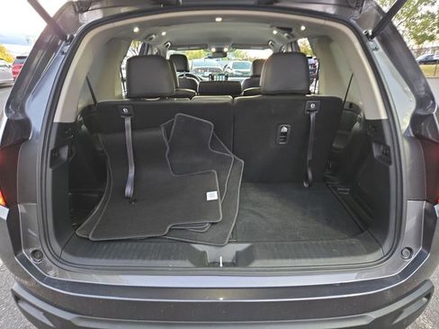 Used 2025 Honda Pilot EX-L image 22