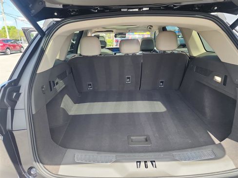 New 2025 Lincoln Nautilus Premier w/ Equipment Group 102A image 16