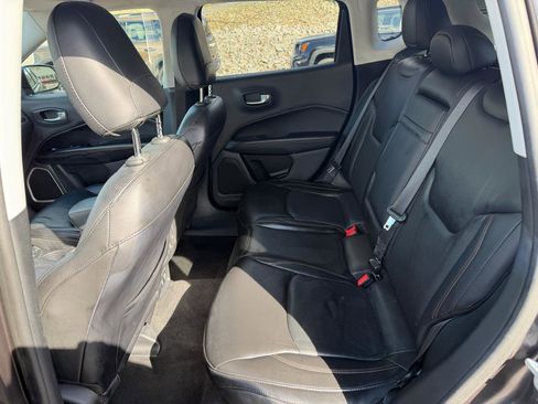 Used 2018 Jeep Compass Limited w/ Navigation Group image 11