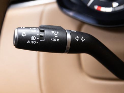 Used 2023 Land Rover Range Rover SE image 68