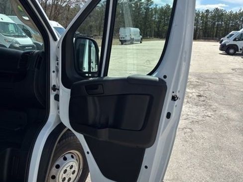 Used 2023 RAM ProMaster 2500 image 11