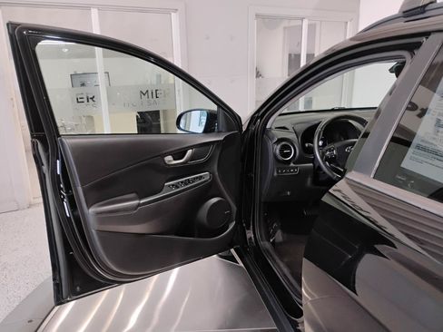 Used 2018 Hyundai Kona Ultimate FWD image 27