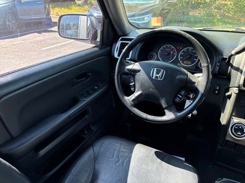 Used 2006 Honda CR-V EX image 16