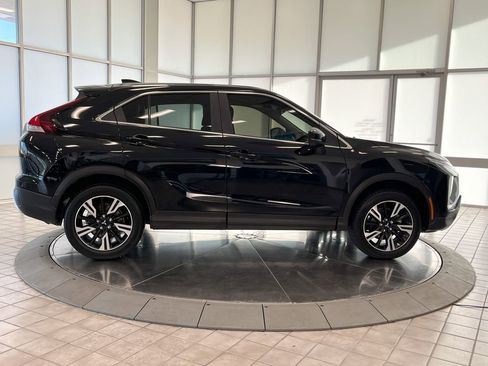 Used 2023 Mitsubishi Eclipse Cross SE image 8