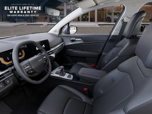 New 2026 Kia Sportage EX FWD image 18