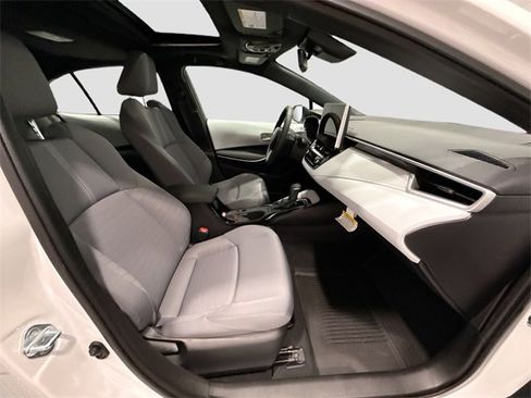 New 2025 Toyota Corolla SE image 22