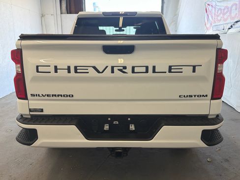 Used 2020 Chevrolet Silverado 1500 Custom w/ Custom Value Package RWD image 6