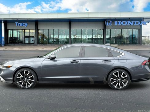 Certified 2024 Honda Accord Touring image 11