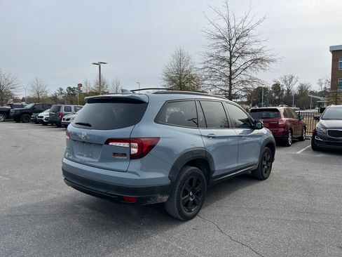 Used 2022 Honda Pilot TrailSport image 9