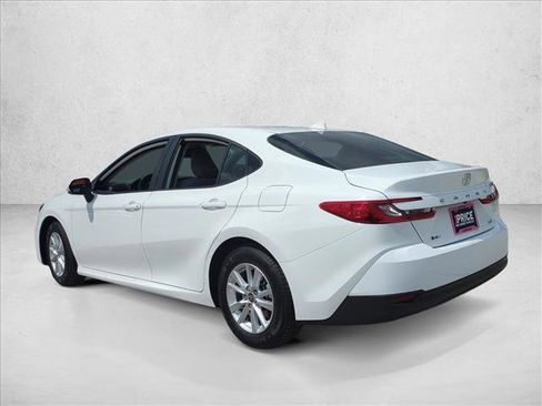 Certified 2025 Toyota Camry LE FWD image 9