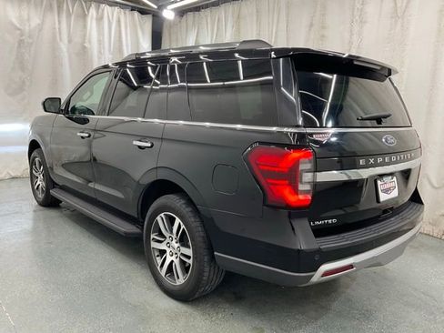 Used 2024 Ford Expedition Limited AWD/4WD image 5
