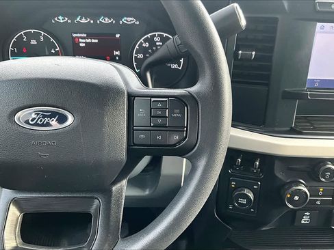 Used 2024 Ford F350 XLT w/ FX4 Off-Road Package image 28