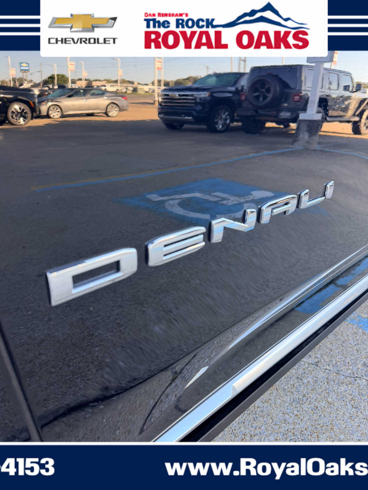 Used 2026 GMC Yukon Denali w/ Denali Reserve Package AWD/4WD image 10