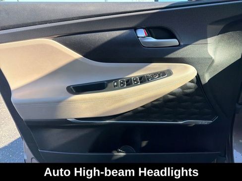 Used 2019 Hyundai Santa Fe SEL image 12