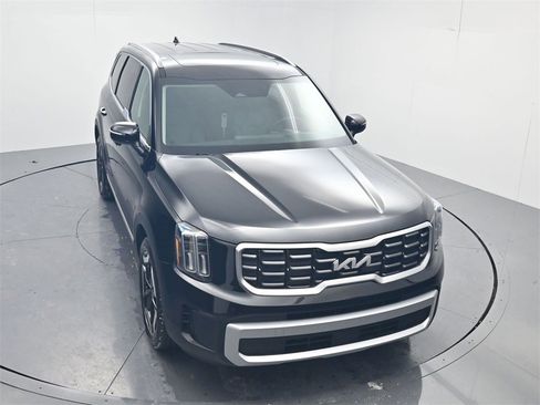 New 2025 Kia Telluride S image 47