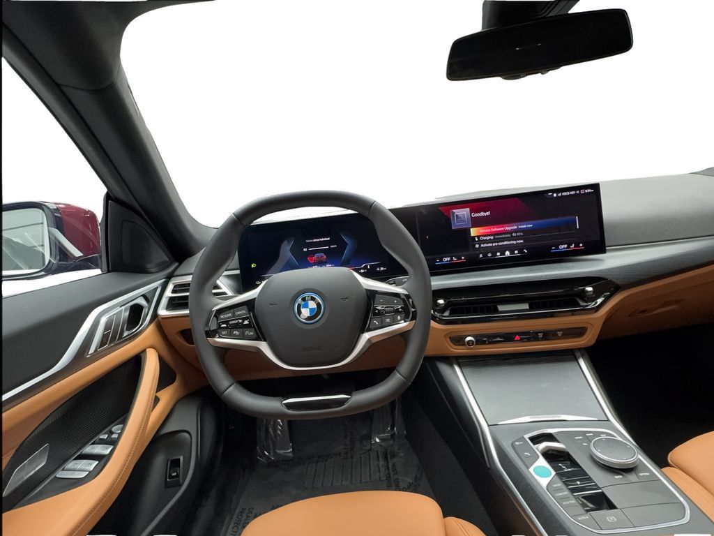 Used 2025 BMW i4 eDrive40 w/ Driving Assistance Package RWD image 38