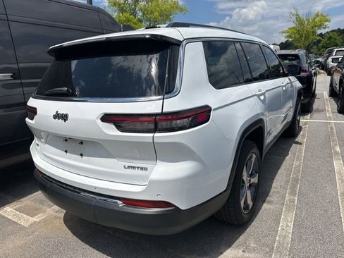 Used 2021 Jeep Grand Cherokee L Limited RWD image 4