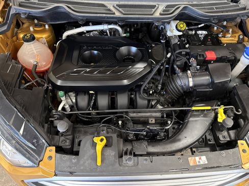 Used 2021 Ford EcoSport SE image 14