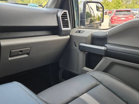 Used 2016 Ford F150 XLT w/ Equipment Group 301A Mid RWD image 11