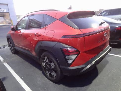 Used 2024 Hyundai Kona SEL image 5