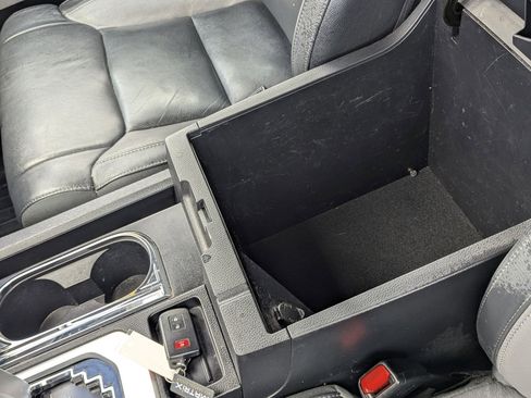 Used 2021 Toyota Tundra Limited image 40