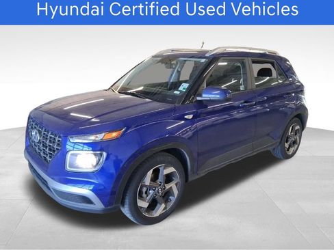 Certified 2025 Hyundai Venue SEL image 34
