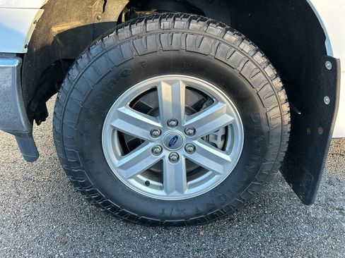 Used 2023 Ford F150 XLT w/ Equipment Group 301A Mid image 10