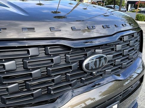 Used 2021 Kia Telluride SX w/ SX Prestige Package AWD/4WD image 29
